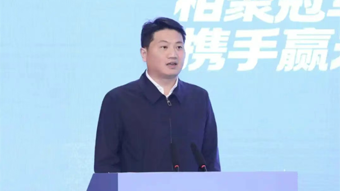 胡润百富、坚持企业家俱乐部与泰州合作恳谈会举行